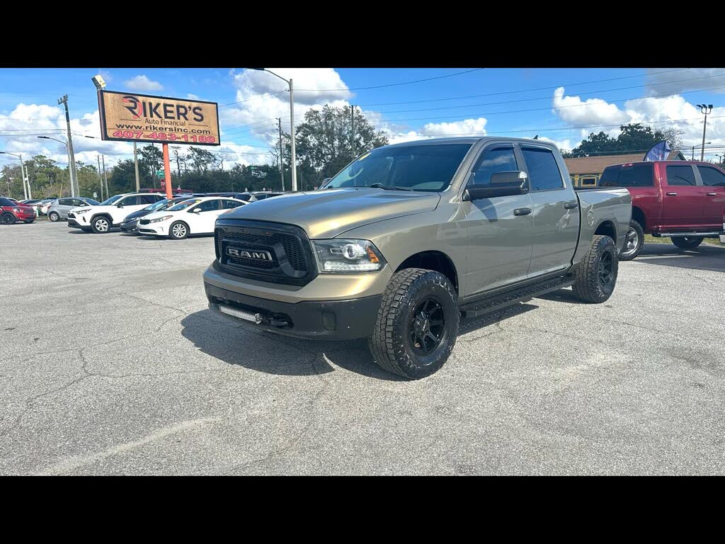 2014 RAM 1500 SLT Crew Cab 4WD