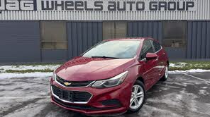 Chevrolet Cruze LT Hatchback FWD