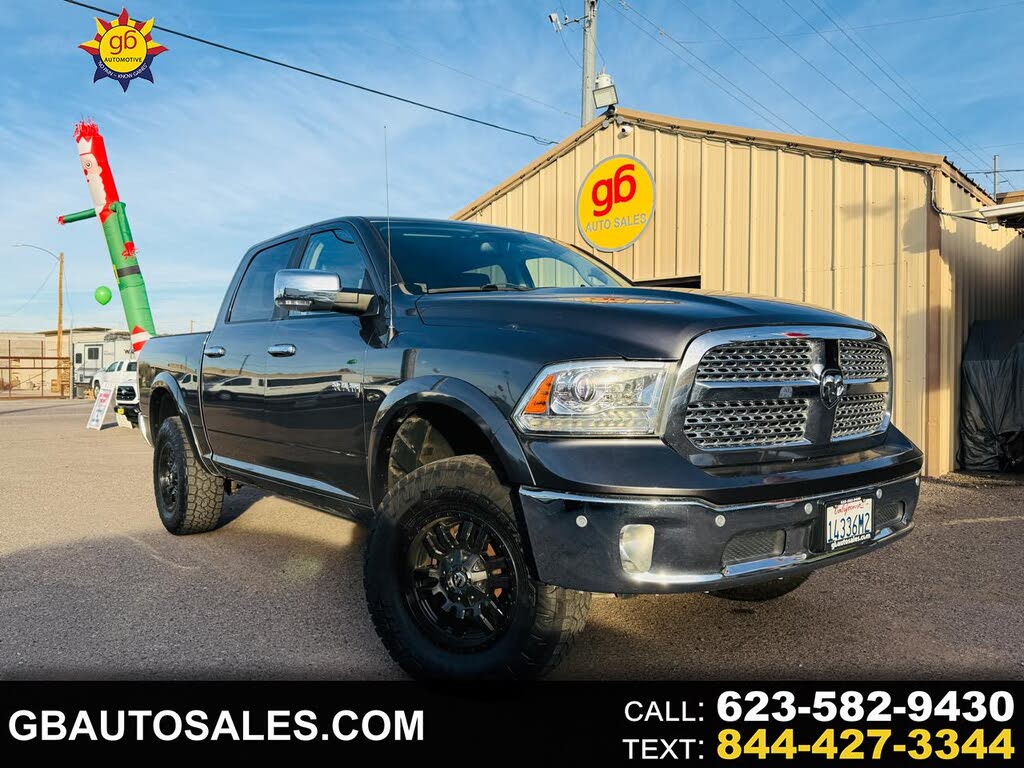 2018 RAM 1500 Laramie Crew Cab 4WD