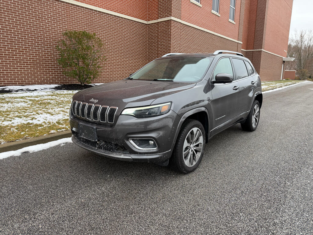 2019 Jeep Cherokee Overland 4WD