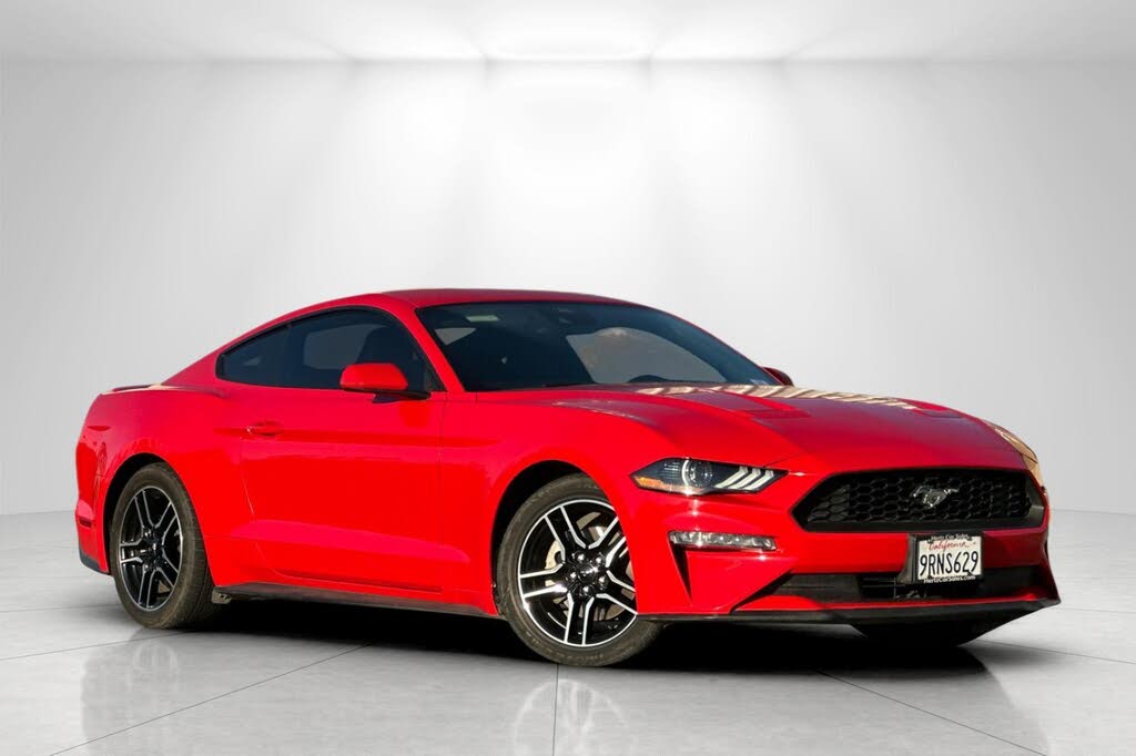 2022 Ford Mustang EcoBoost Premium Fastback RWD