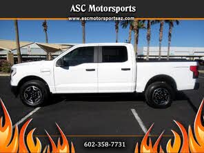 Ford F-150 Lightning Pro SuperCrew AWD