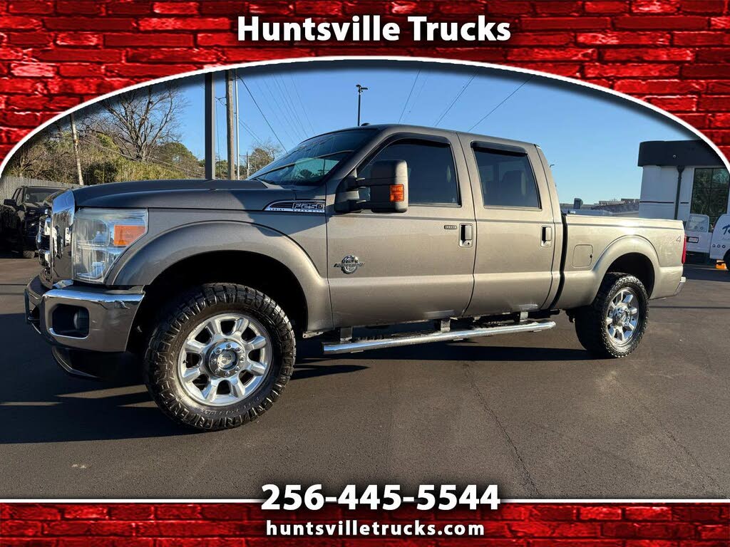2012 Ford F-250 Super Duty Lariat Crew Cab 4WD