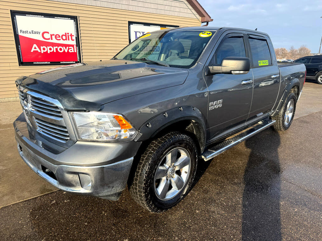 2013 RAM 1500 SLT Crew Cab 4WD