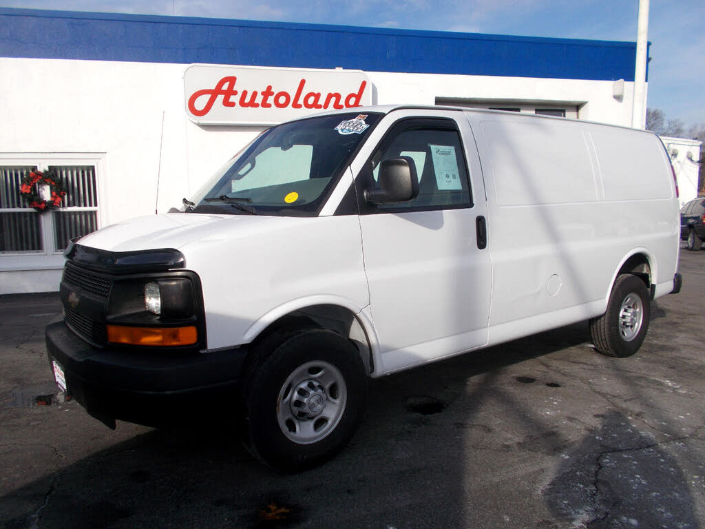 2016 Chevrolet Express Cargo 2500 RWD