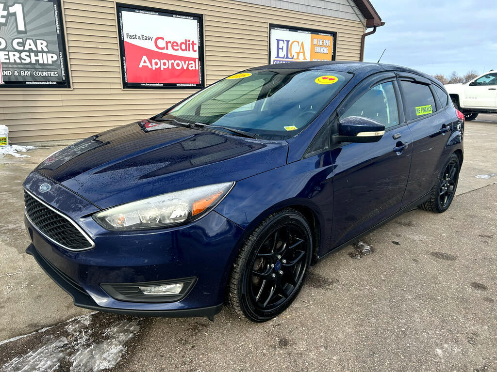 2016 Ford Focus SE Hatchback