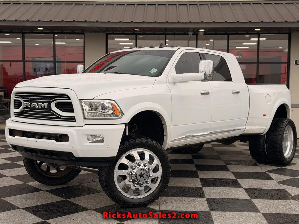 2016 RAM 3500 Laramie Longhorn Mega Cab DRW 4WD