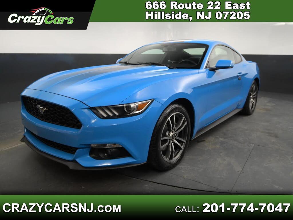 2017 Ford Mustang EcoBoost Coupe RWD