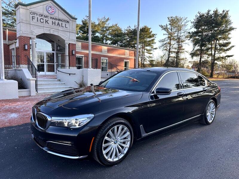 2019 BMW 7 Series 740i xDrive AWD