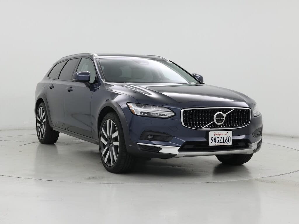 2022 Volvo V90 Cross Country B6 AWD