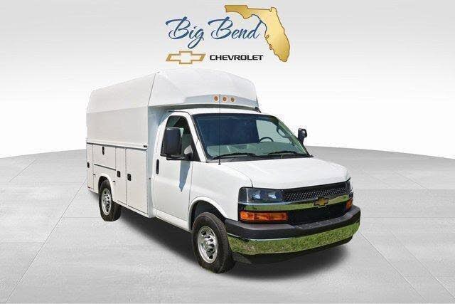 2025 Chevrolet Express Chassis 3500 Cutaway 139