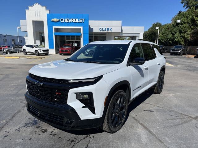 2026 Chevrolet Traverse RS FWD