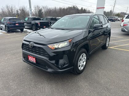 2025 Toyota RAV4 LE AWD