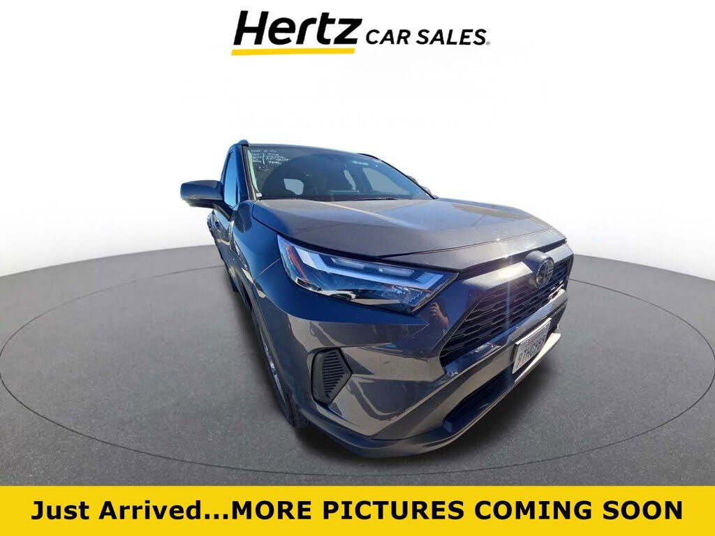 2025 Toyota RAV4 XLE AWD