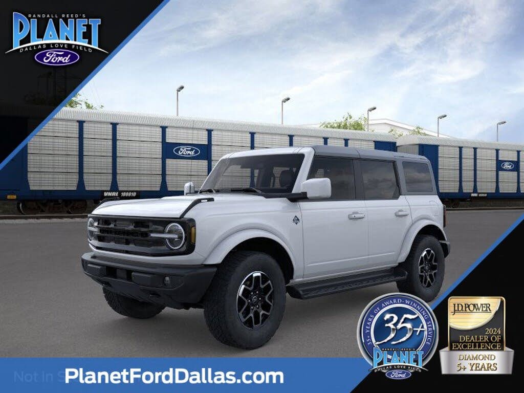 2025 Ford Bronco Outer Banks 4-Door 4WD