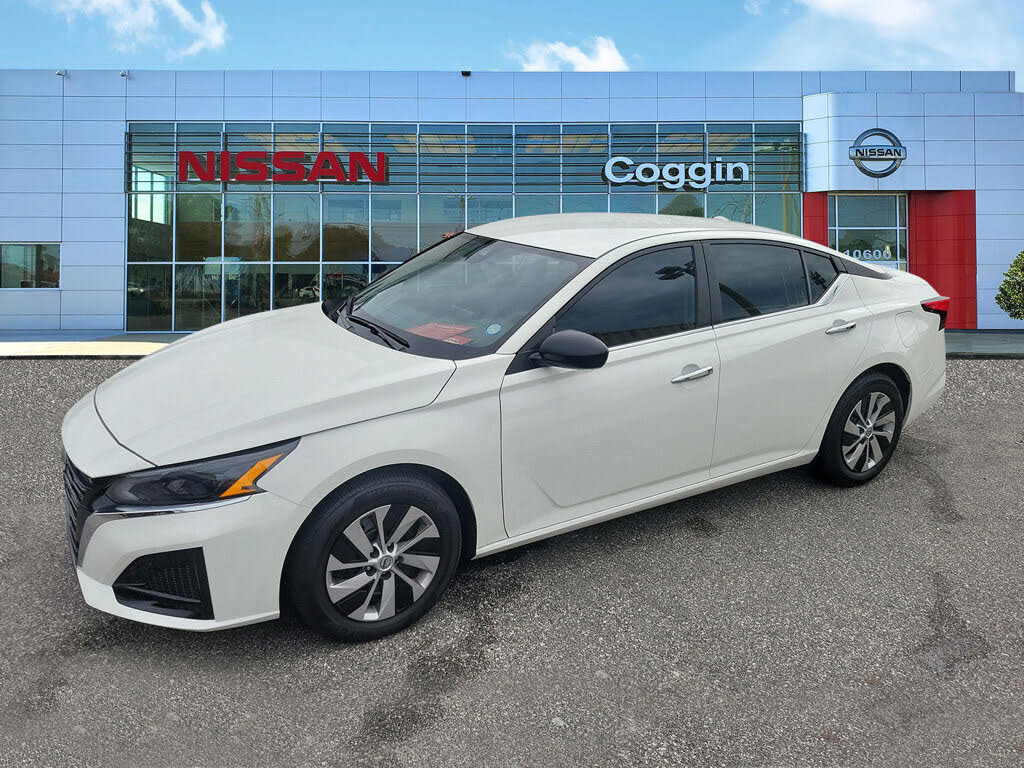 2025 Nissan Altima 2.5 S FWD