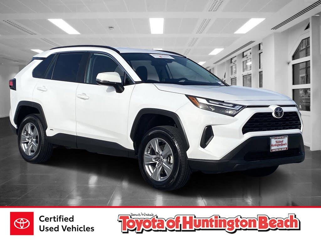 2025 Toyota RAV4 Hybrid XLE AWD
