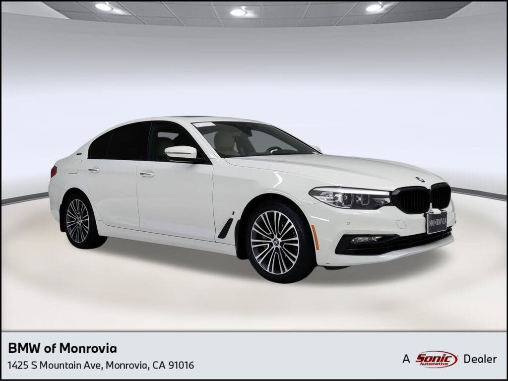 2018 BMW 5 Series 530e iPerformance Sedan RWD