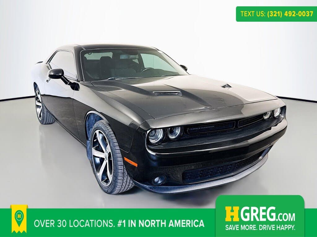 2018 Dodge Challenger SXT RWD
