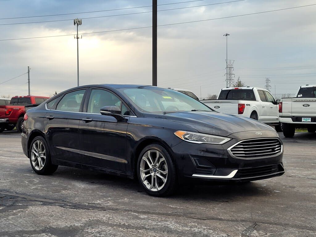 2020 Ford Fusion SEL FWD