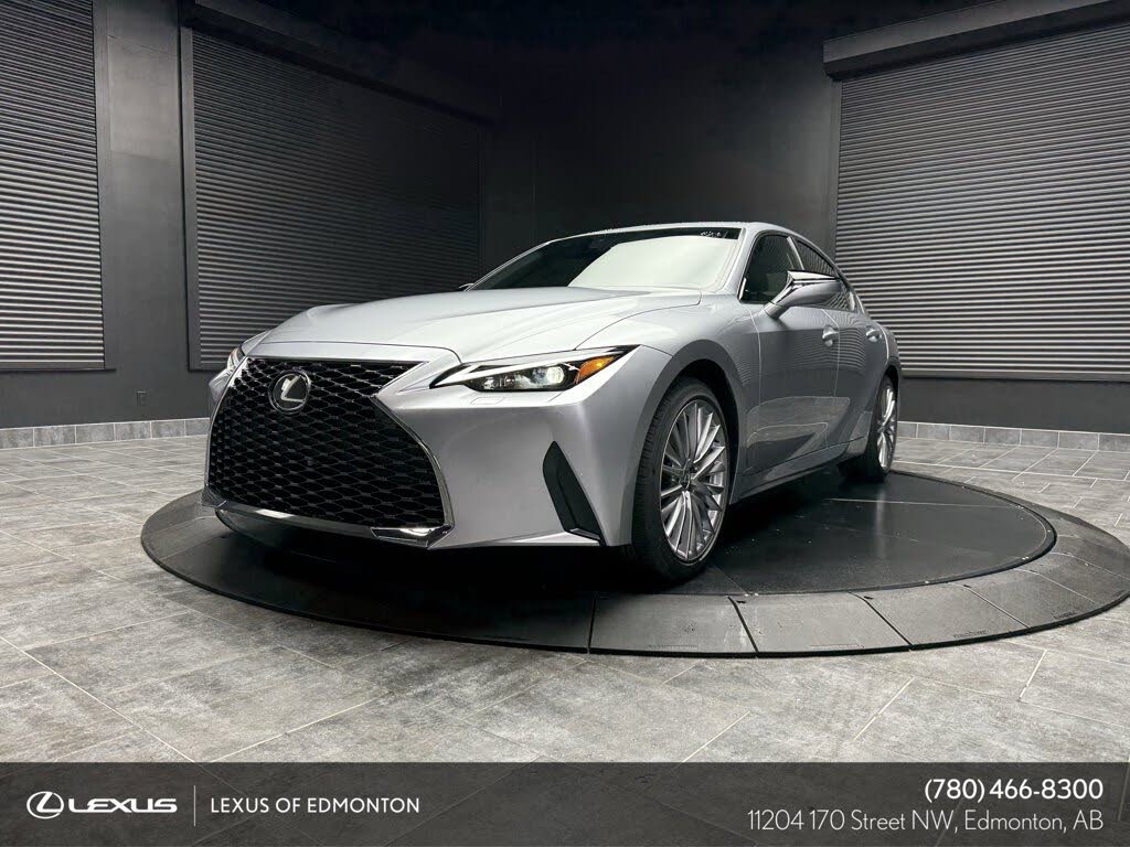 2025 Lexus IS