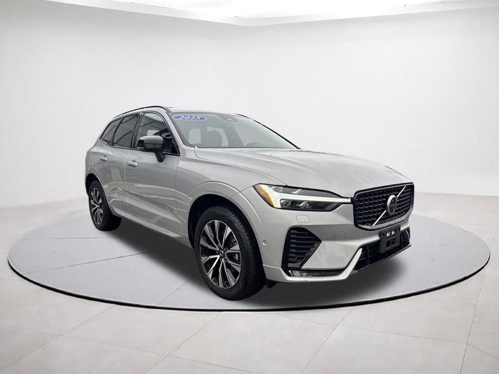 2025 Volvo XC60 B5 Plus Dark Theme AWD