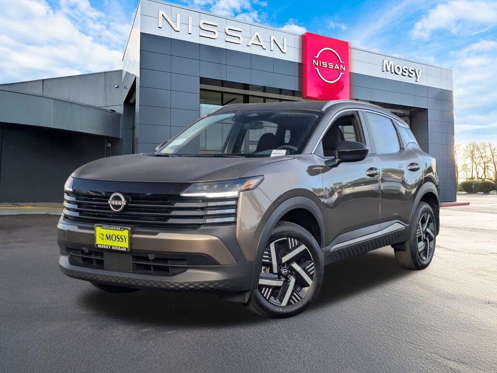 2026 Nissan Kicks SV FWD