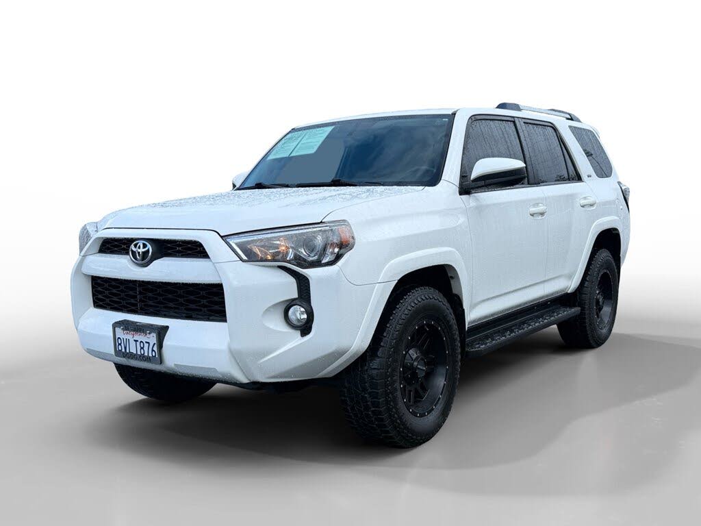 2019 Toyota 4Runner SR5 4WD