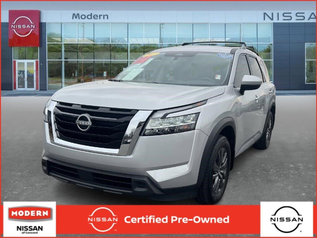 2022 Nissan Pathfinder SV FWD