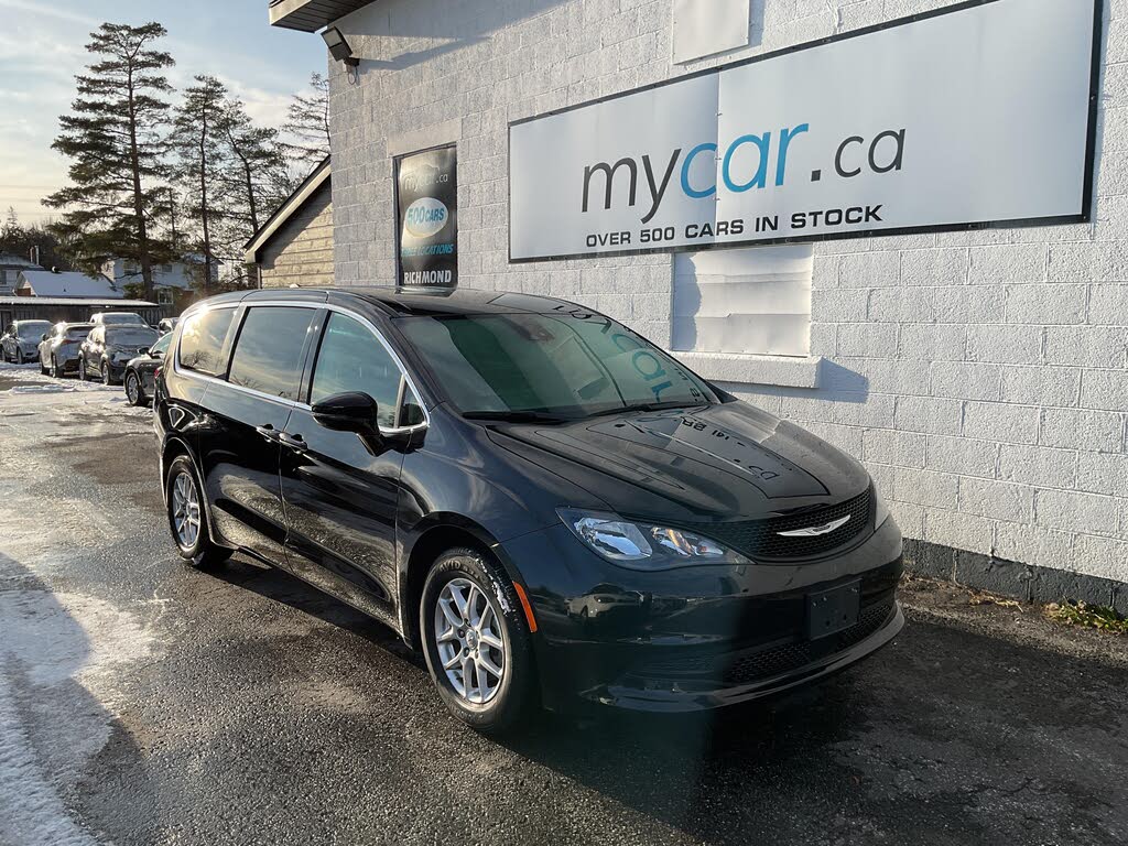 2024 Chrysler Grand Caravan SXT FWD