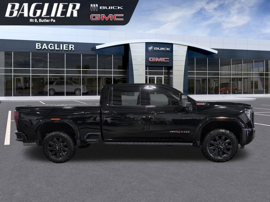 2024 GMC Sierra 2500HD AT4 Crew Cab 4WD
