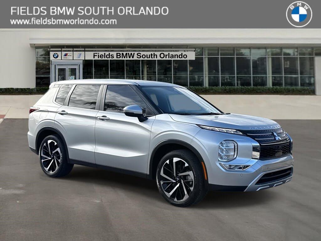 2024 Mitsubishi Outlander SE FWD