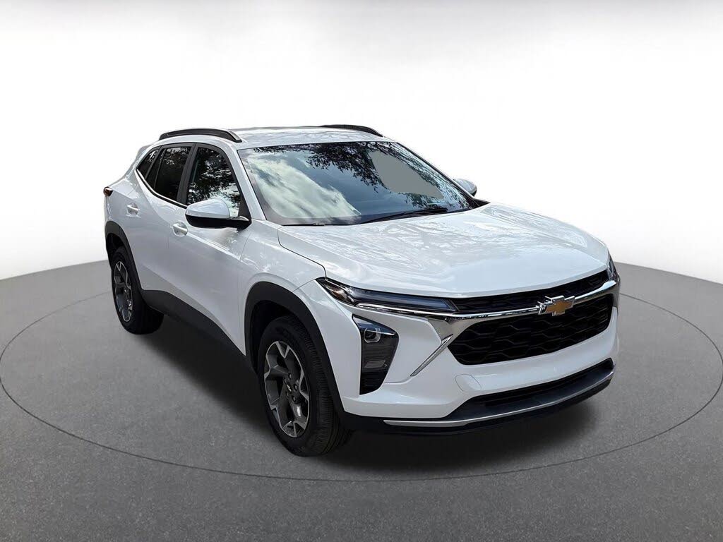 2025 Chevrolet Trax LT FWD