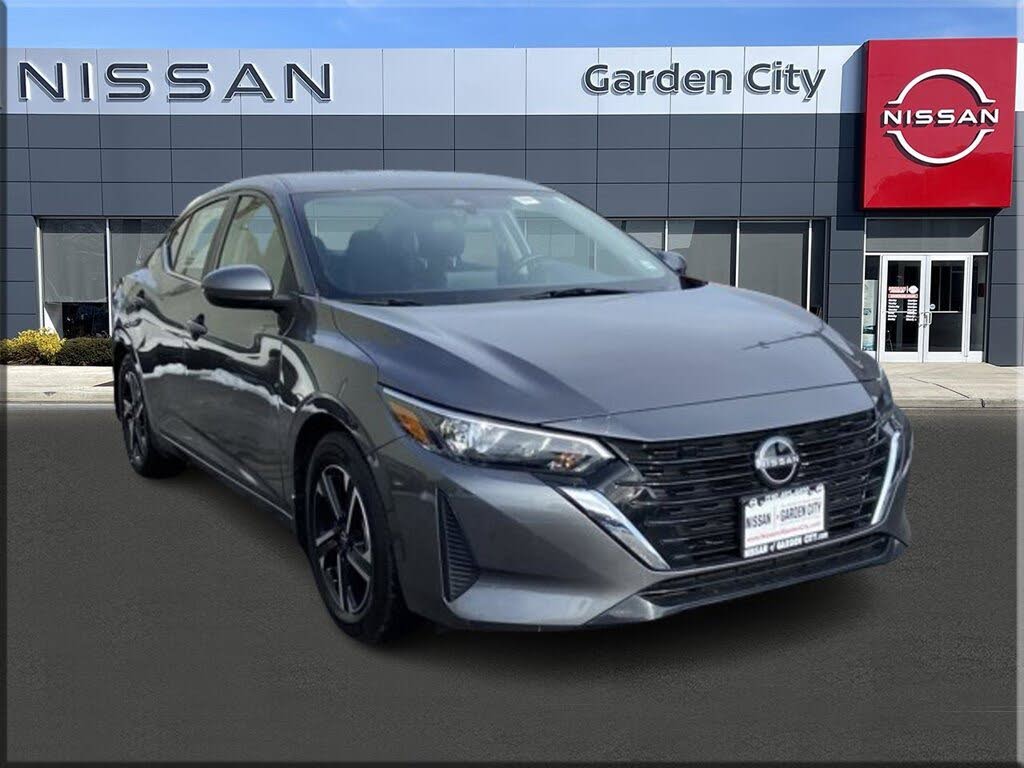 2025 Nissan Sentra SV FWD