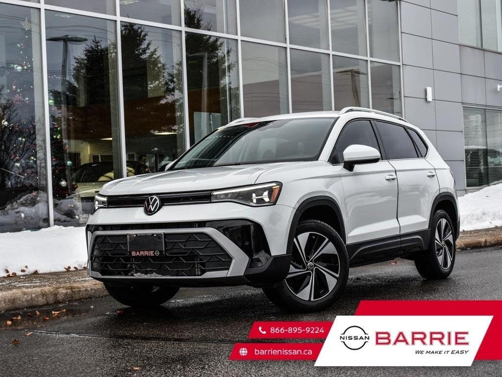 2025 Volkswagen Taos SE 4Motion