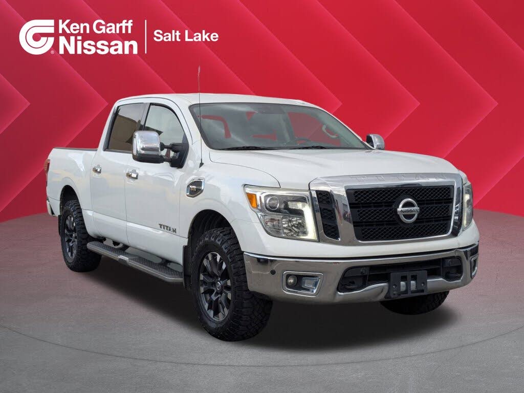 2017 Nissan Titan SL Crew Cab 4WD
