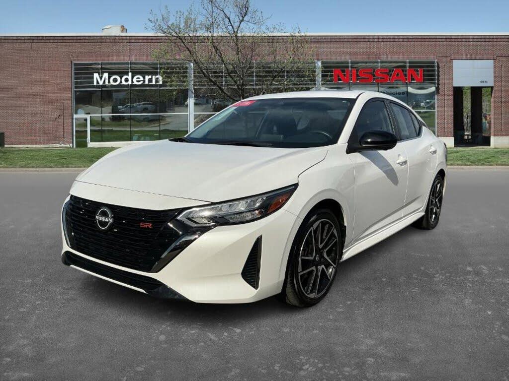 2024 Nissan Sentra SR FWD