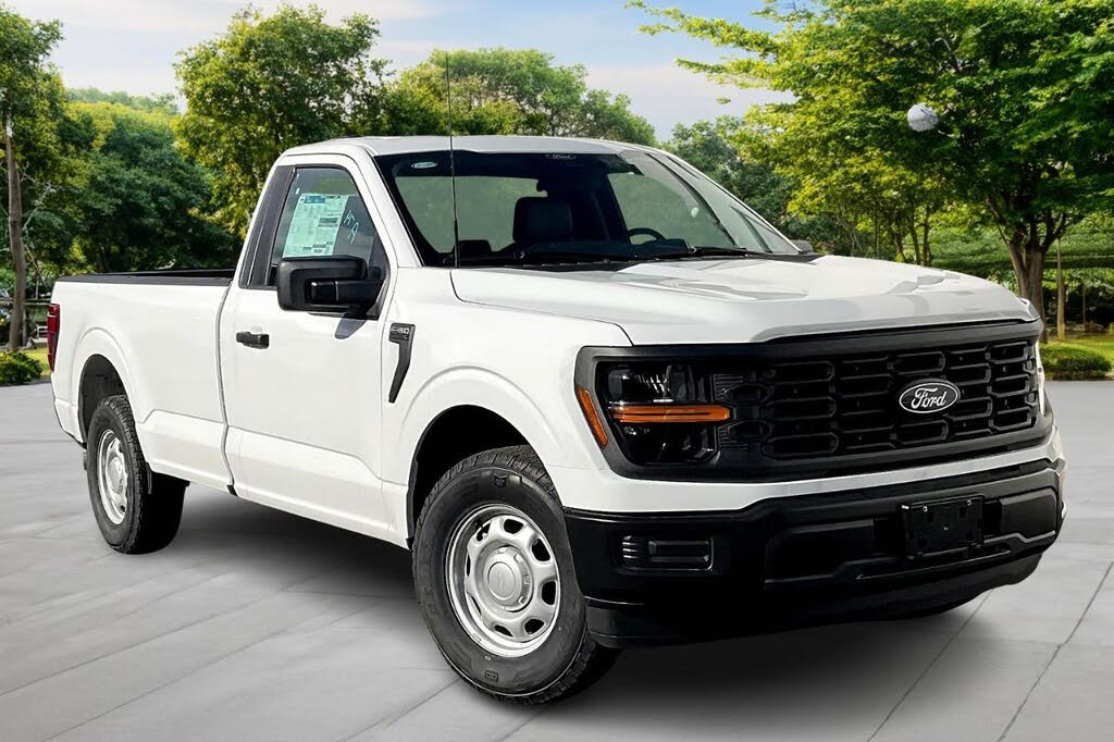 2025 Ford F-150 XL Regular Cab LB RWD