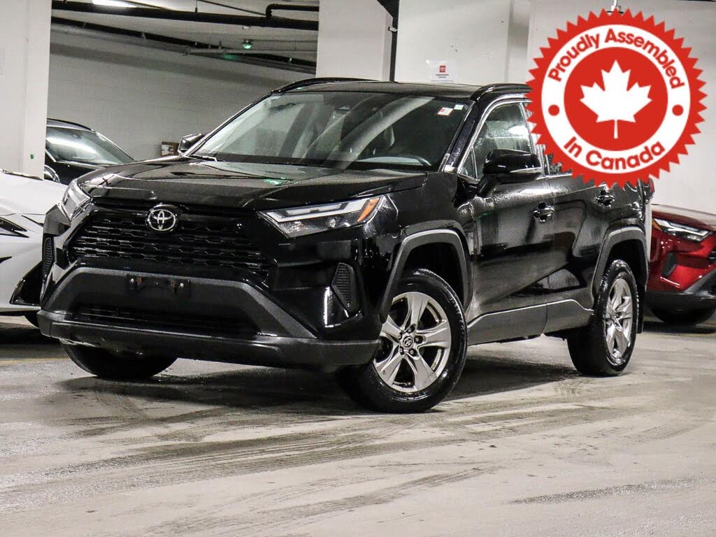 2022 Toyota RAV4 XLE AWD