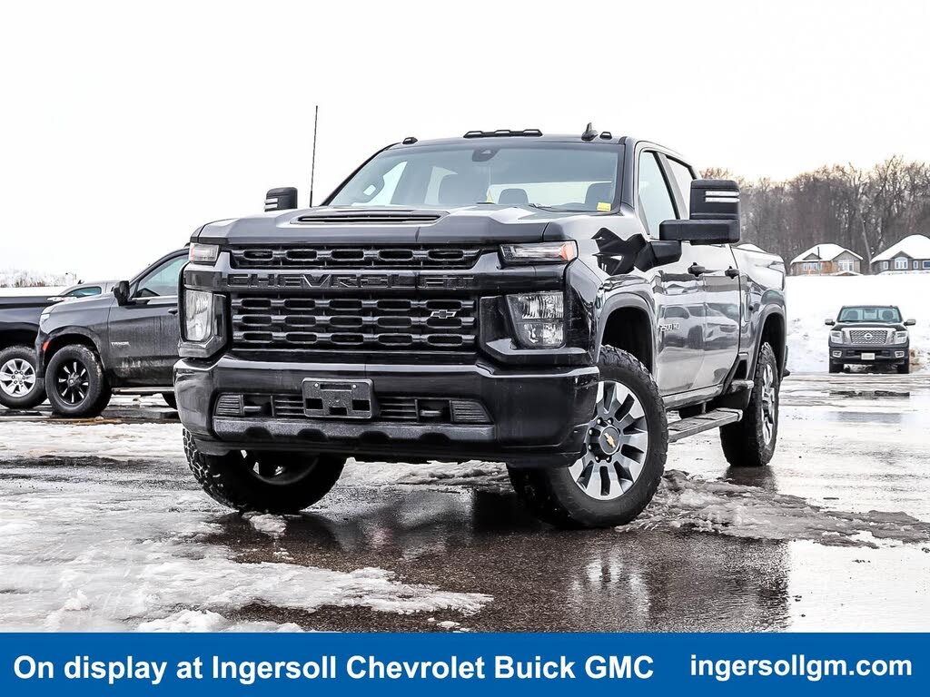 Chevrolet Silverado 2500HD Custom Crew Cab 4WD 2023