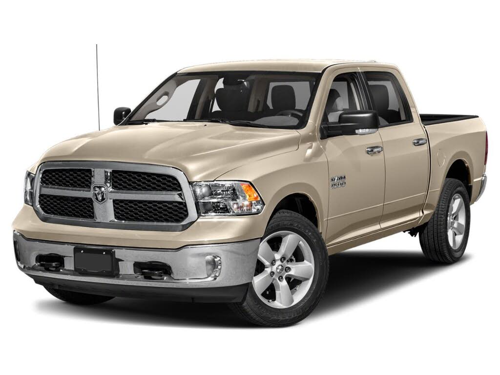 RAM 1500 Classic SLT Crew Cab 4WD 2023