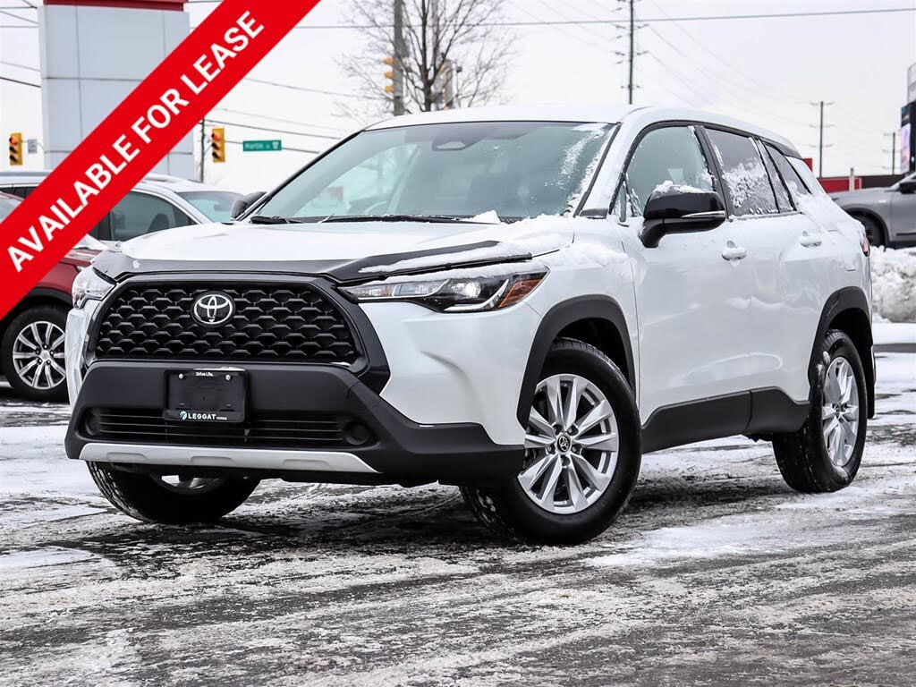 2025 Toyota Corolla Cross LE AWD