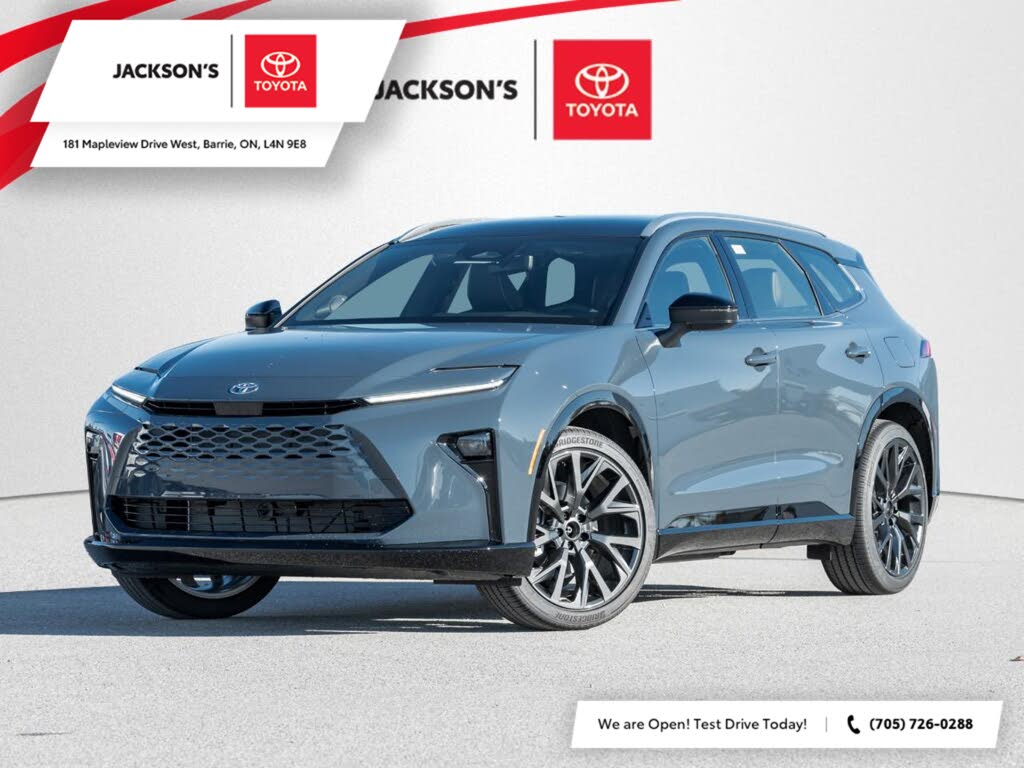 2025 Toyota Crown Signia Limited AWD