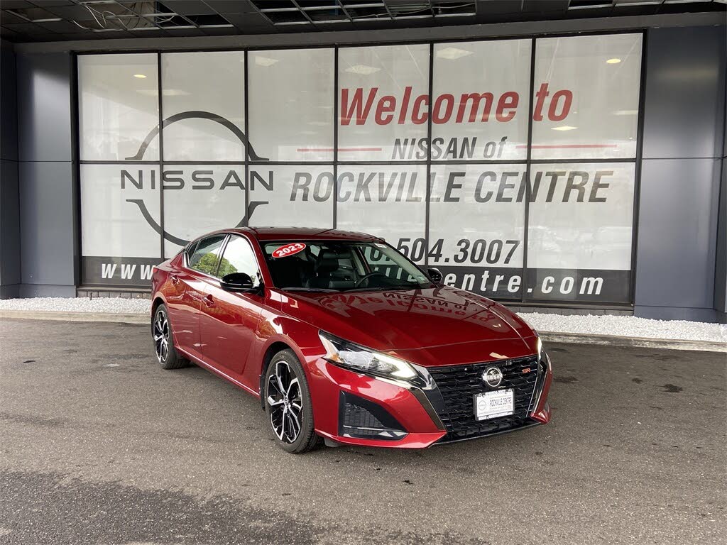 2023 Nissan Altima 2.5 SR FWD