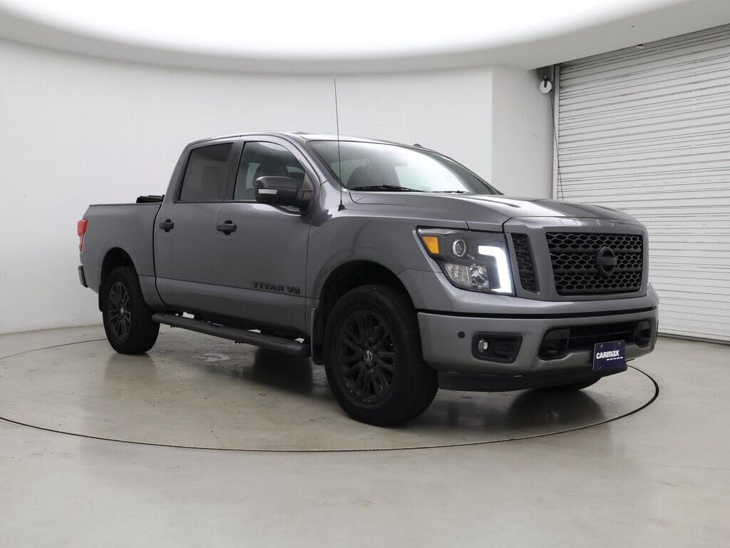 2019 Nissan Titan SL Crew Cab 4WD