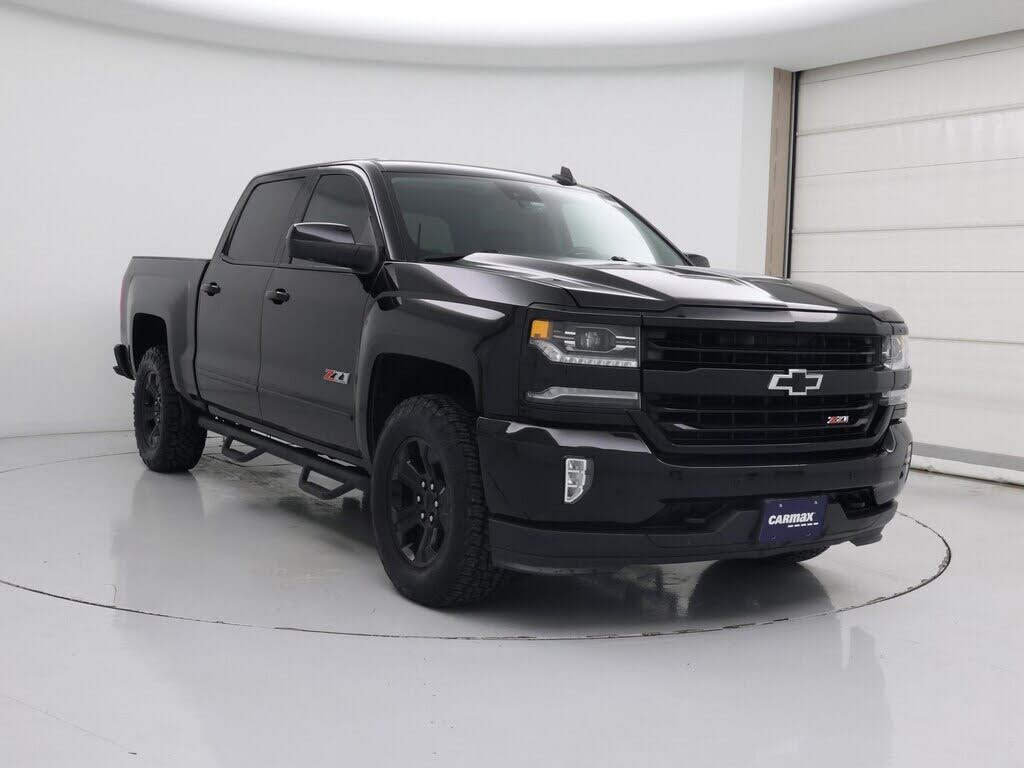 2017 Chevrolet Silverado 1500 LTZ Crew Cab 4WD