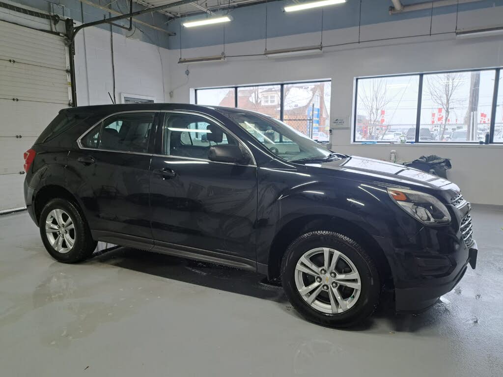 2017 Chevrolet Equinox LS FWD