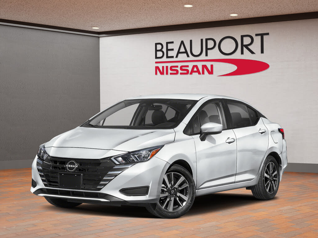 2025 Nissan Versa SV FWD