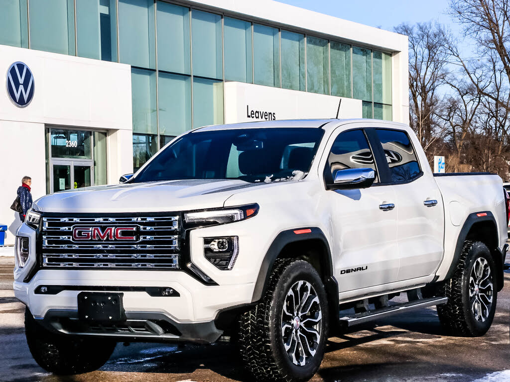 2024 GMC Canyon Denali Crew Cab 4WD