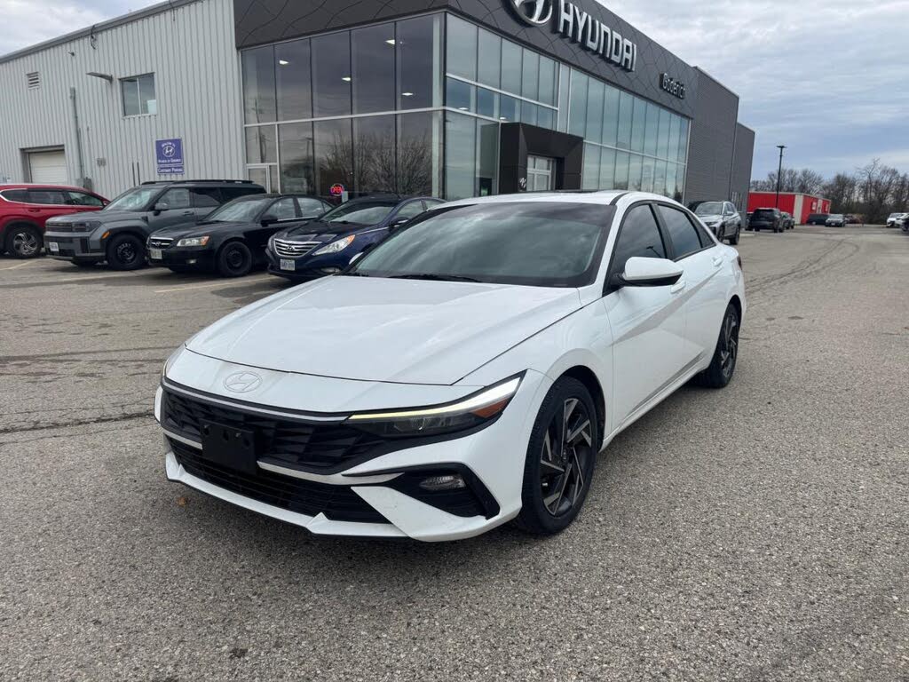 2024 Hyundai Elantra Preferred FWD